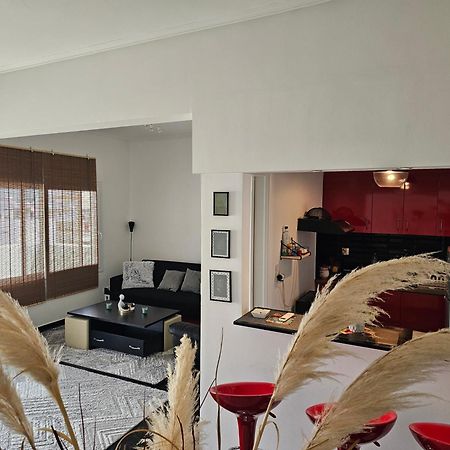 Seaty Apartment Corinth Bagian luar foto